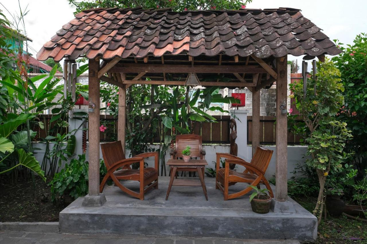 Oyo 287 Rumah Eyang Near Rsud Kota Yogyakarta Hotel Exterior foto