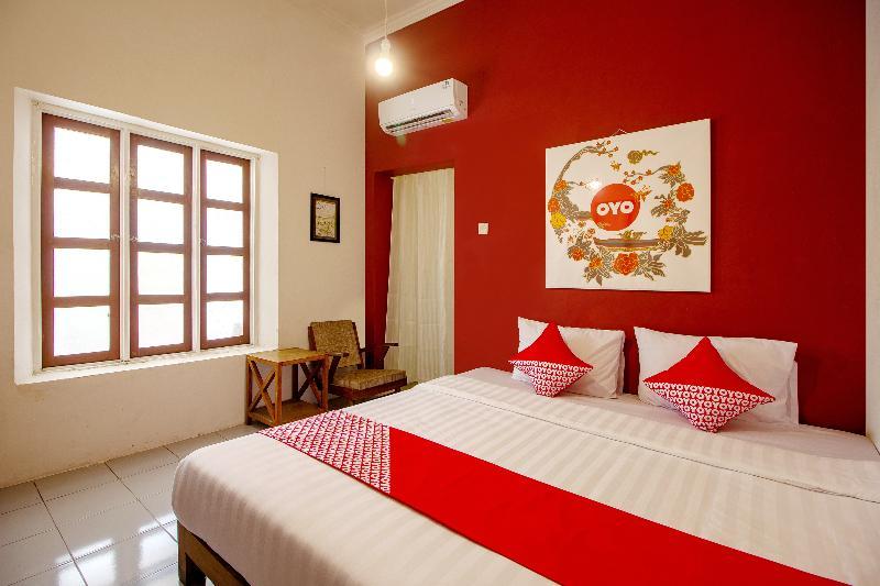 Oyo 287 Rumah Eyang Near Rsud Kota Yogyakarta Hotel Exterior foto